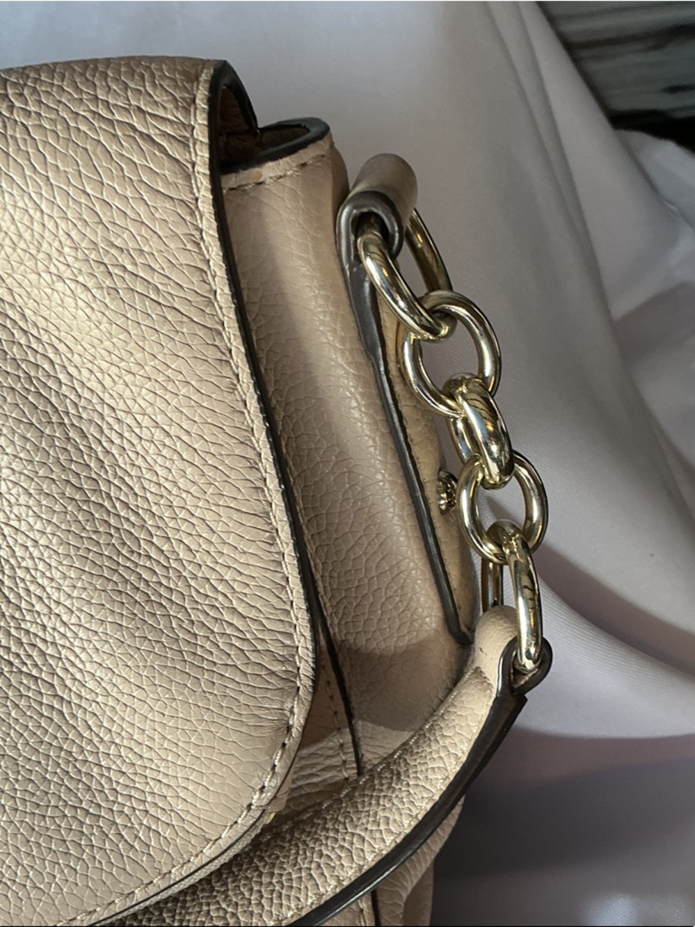 ⭐ Kate Spade Beige Pebbled Leather Foldover Crossbody Shoulder Bag - Picture 6 of 6